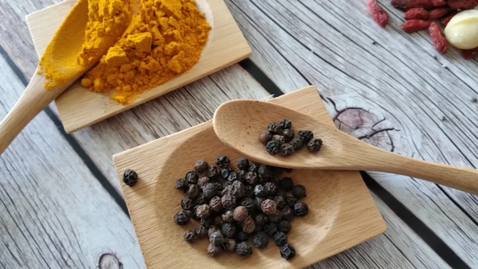 Curcumina e Piperina